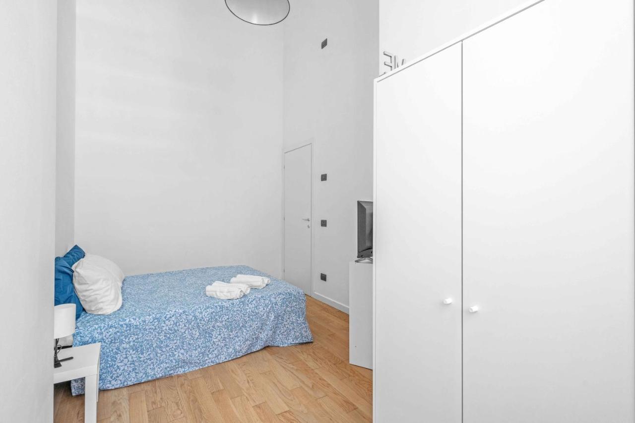 Cos54 - Exclusive Apartment With Garden In Milan Extérieur photo